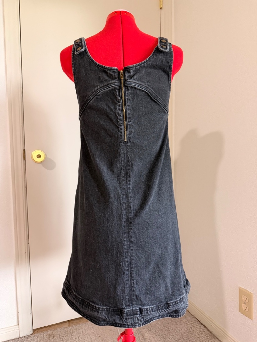 Anthropologie Pilcro Denim Shift Dress | Size 4 - Picture 6 of 6